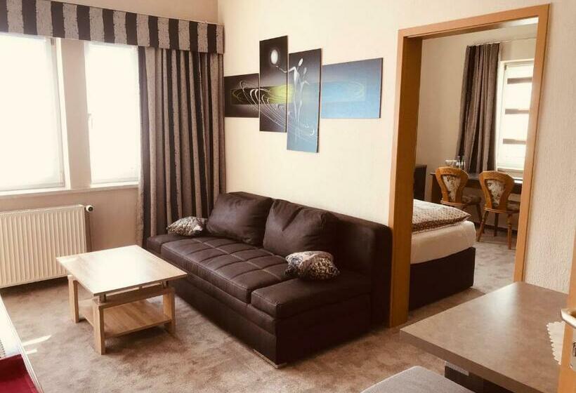 غرفة قياسية فردية, Restaurant Oberland