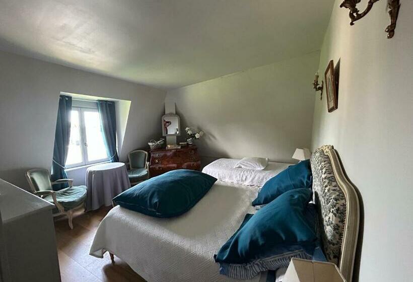 스탠다드 트리플 룸, L’orangerie Chambres D’hôtes