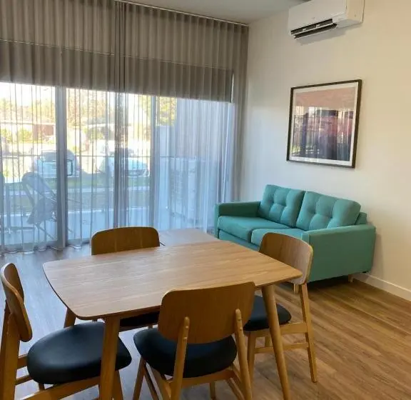 Huoneisto 1 Makuuhuone, Whittlesea Motel