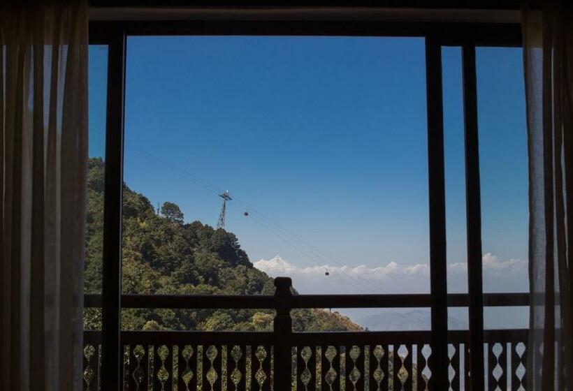 Номер Deluxe, Chandragiri Hills Resort