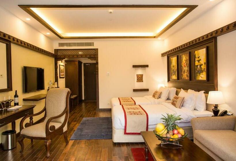 Номер Deluxe, Chandragiri Hills Resort