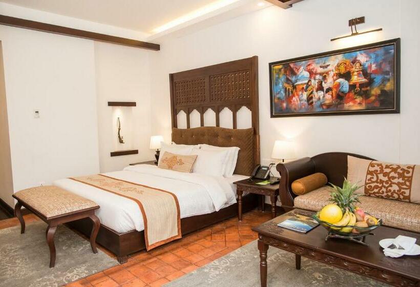 Номер Deluxe, Chandragiri Hills Resort