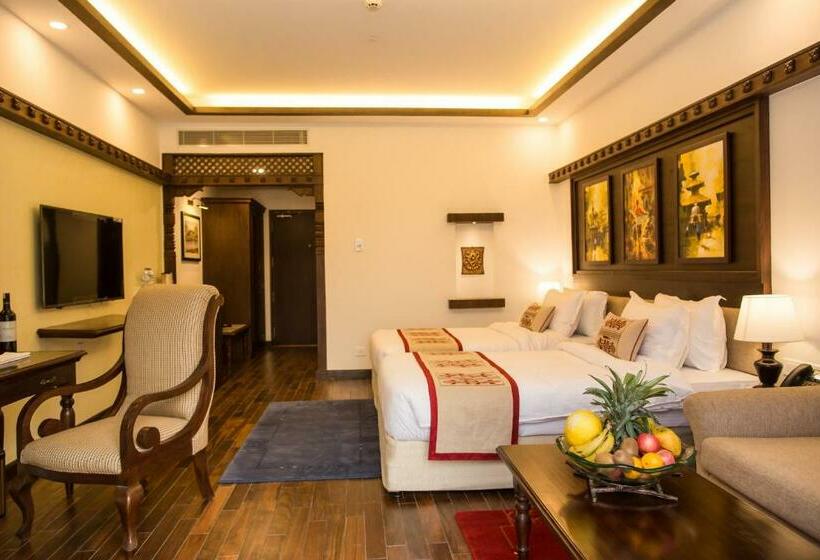 Номер Deluxe, Chandragiri Hills Resort