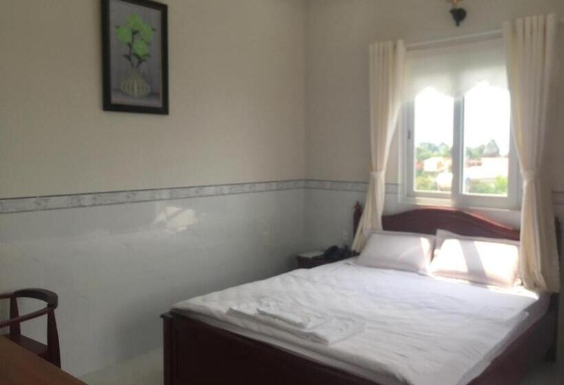 اتاق استاندارد با تخت بزرگ, Mỹ Anh