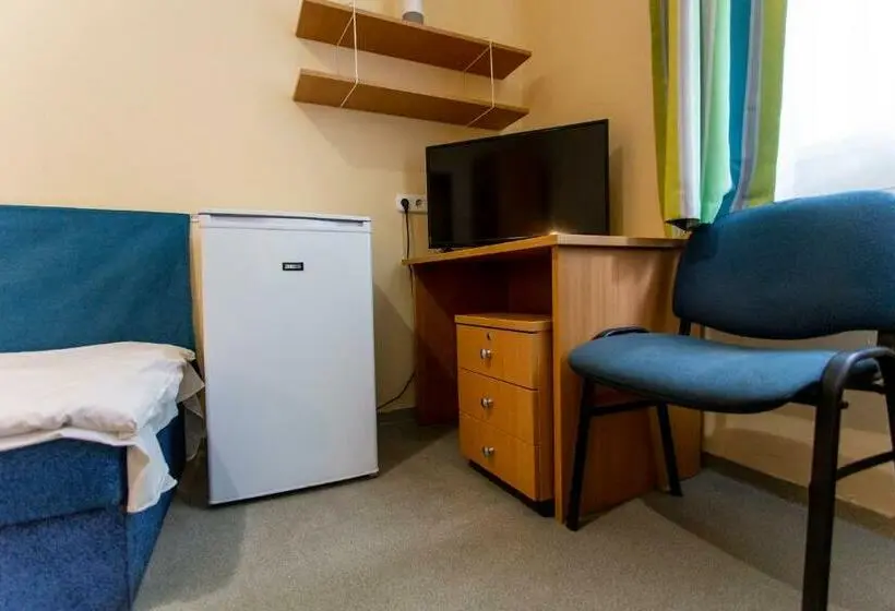 Appartement 1 Chambre Rez-de-Chaussée, Pd Hostel