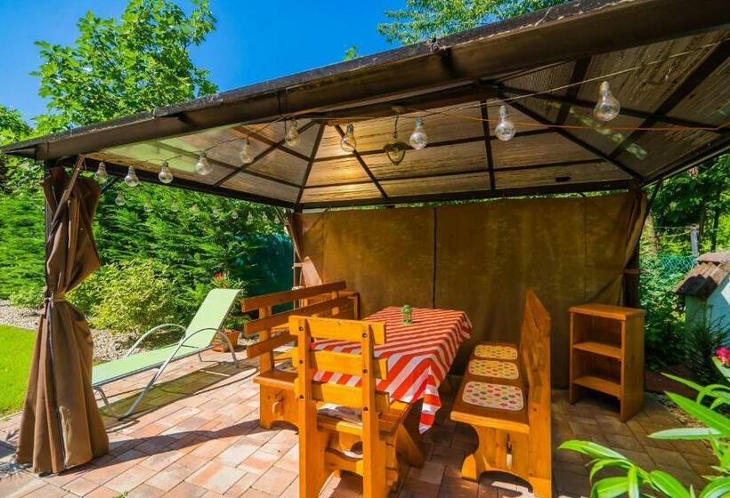 标准房带园景, Csini Vendégház