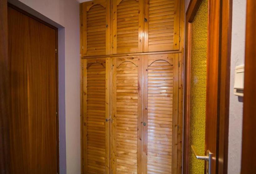 标准间带阳台, Csini Vendégház