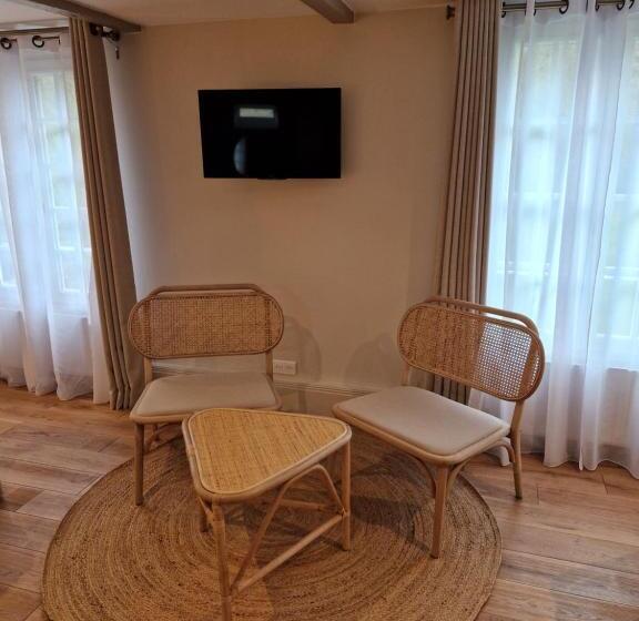 Comfort room with garden view, Au Moulin Saint Nicol   Honfleur