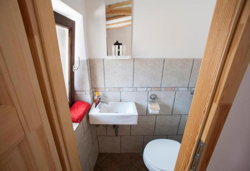 اتاق استاندارد, Hostel Xaxid