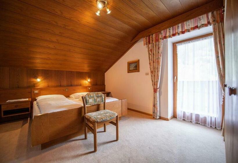 带1个卧室的带阳台的公寓, Apartments Zilli