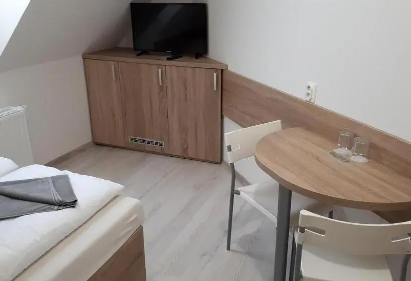 Standard-huone, Penzion Bolatice