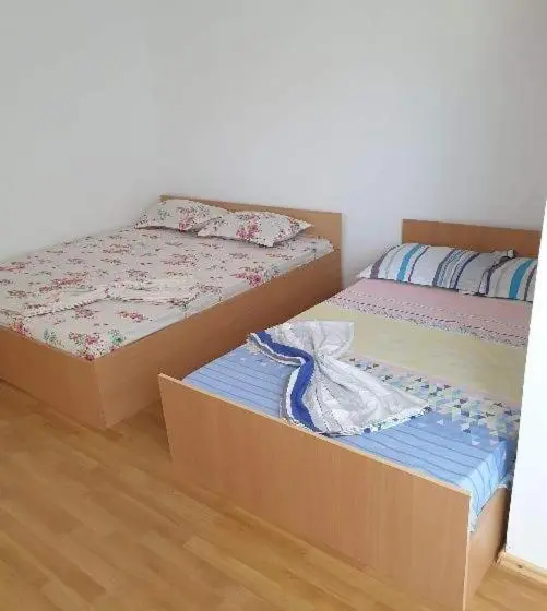Quarto Quádruplo Standard, Vila 5