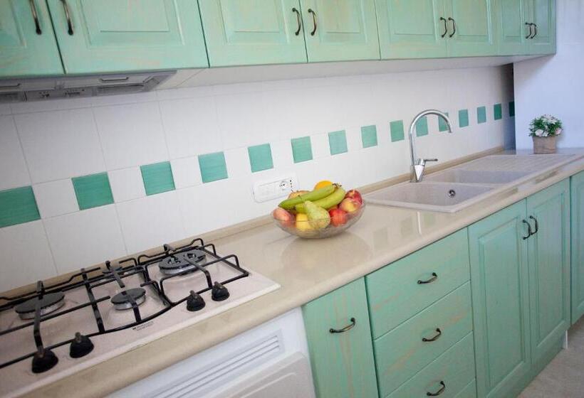 شقة غرفتين, Villa Rosato