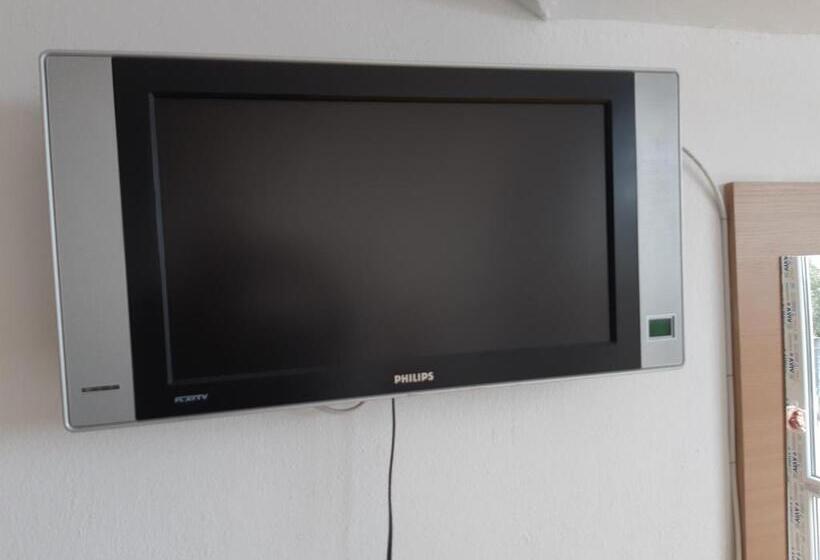 חדר סטנדרט לארבעה, къща за гости матеви