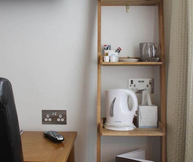 اتاق استاندارد یک نفره, Andover House Hotel & Restaurant Adults Only