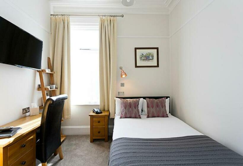 اتاق استاندارد یک نفره, Andover House Hotel & Restaurant Adults Only