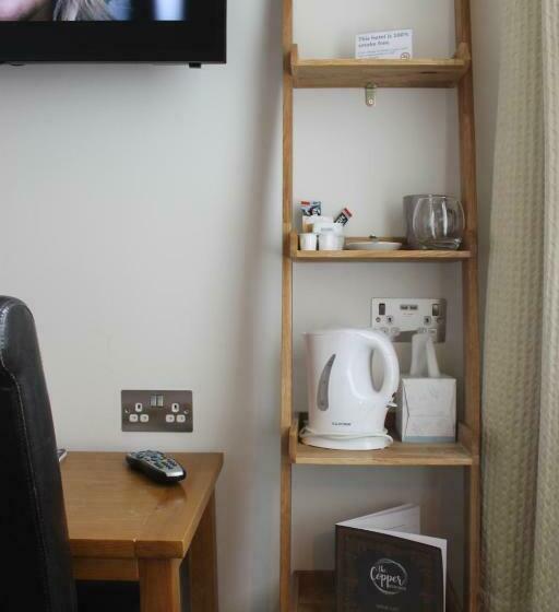 اتاق استاندارد یک نفره, Andover House Hotel & Restaurant Adults Only