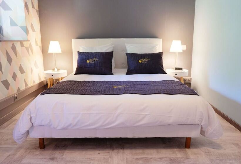 חדר משפחתי, Au Coq Dort Spa