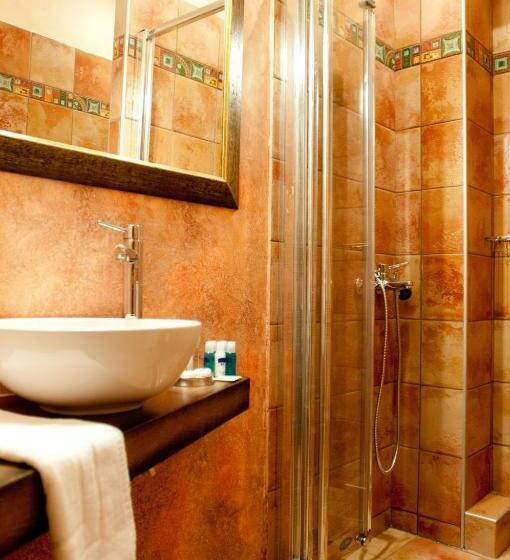 이코노미 룸, Belina