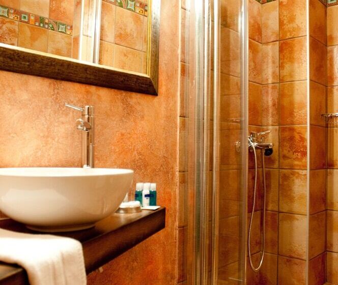 디럭스 룸, Belina