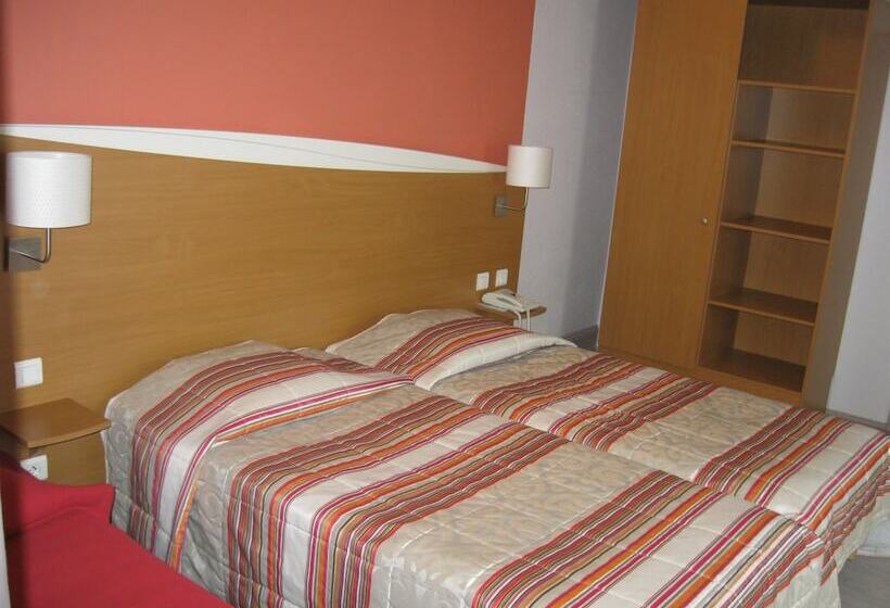 Студия Стандарт, Brit Hotel Grand Hotel Munster