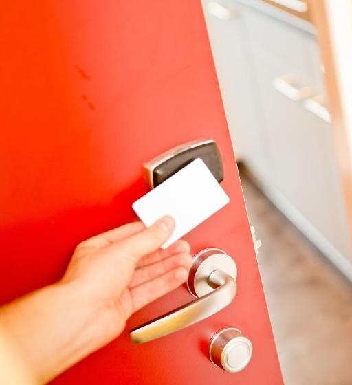 דירת חדר אקונומי, Design Sleepy Cologne