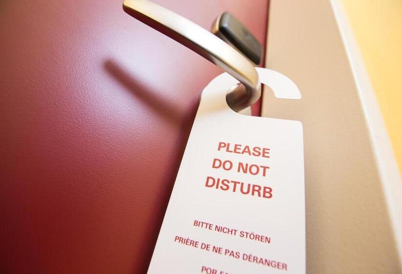 דירת חדר סופריור, Design Sleepy Cologne