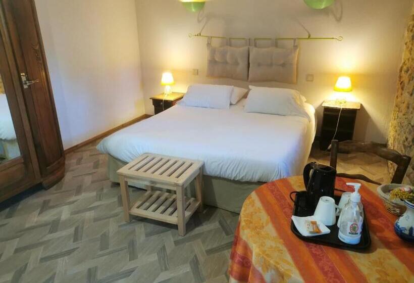 컴포트 트리플 룸, Domaine Du Mas Bazan