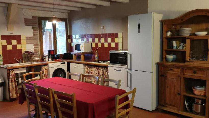 오두막, Domaine Du Mas Bazan