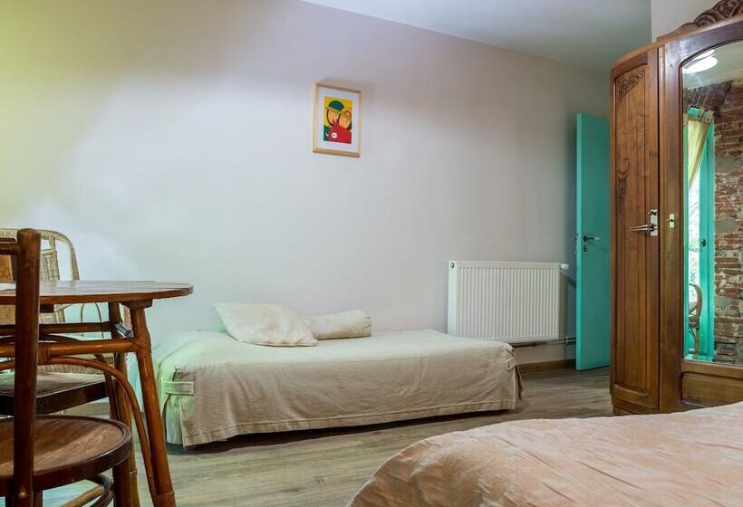 컴포트 트리플 룸, Domaine Du Mas Bazan