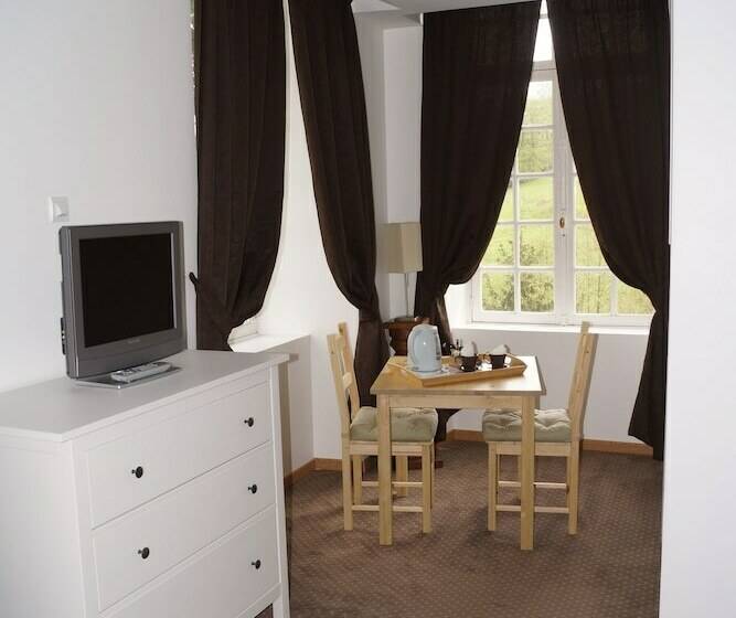 غرفة قياسية ثلاثية, Du Golf De Clécy