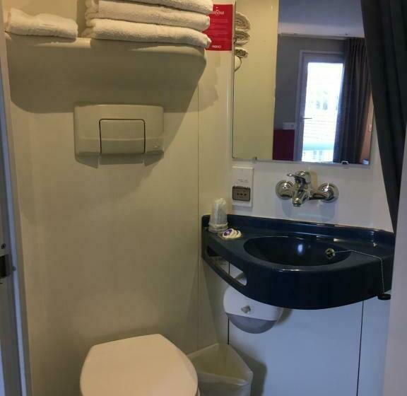 Номер Стандарт Трехместный, Fasthôtel Clermont Ferrand Gerzat