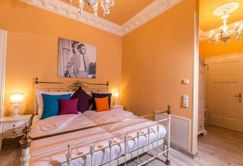 غرفة قياسية, Grande Albergo Giancarlo