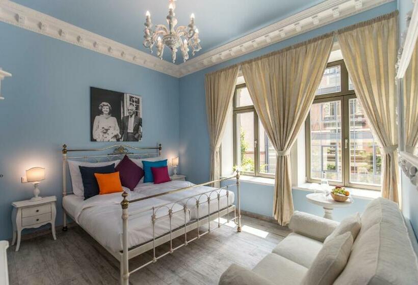 غرفة قياسية, Grande Albergo Giancarlo