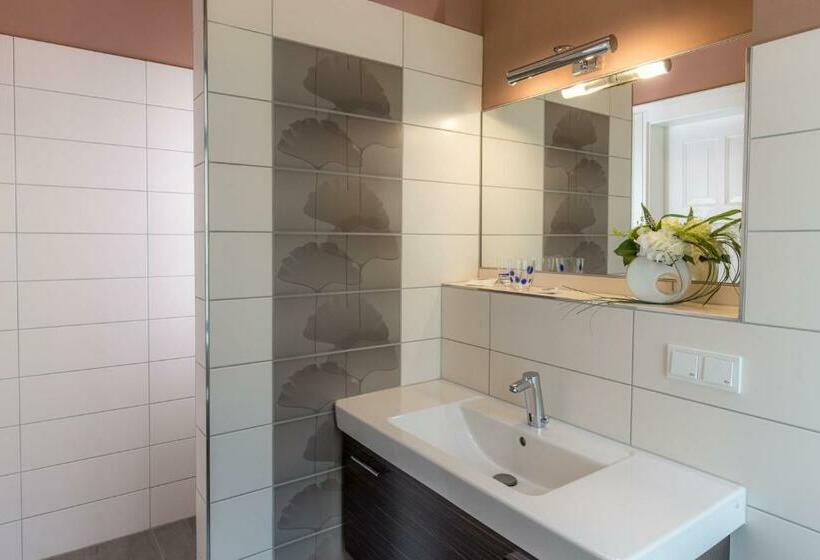 غرفة قياسية, Grande Albergo Giancarlo