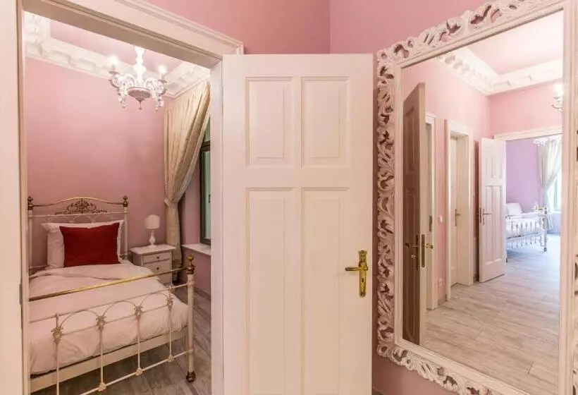 スタンダードトリプルルーム, Grande Albergo Giancarlo