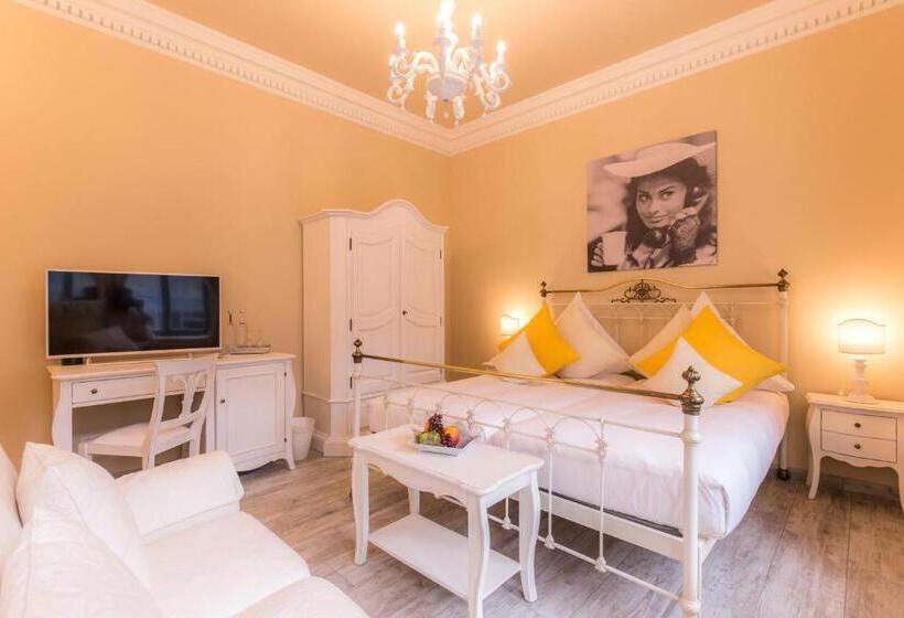 غرفة قياسية, Grande Albergo Giancarlo