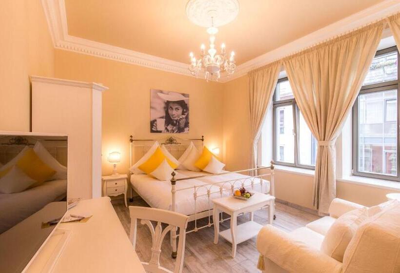 غرفة قياسية, Grande Albergo Giancarlo