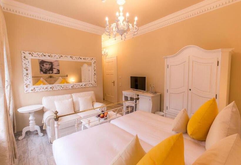 غرفة قياسية, Grande Albergo Giancarlo