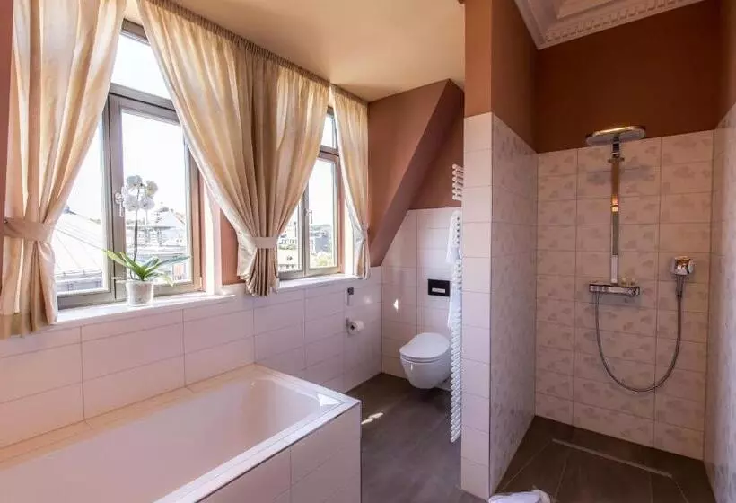 キングサイズベッドのスイートルーム, Grande Albergo Giancarlo
