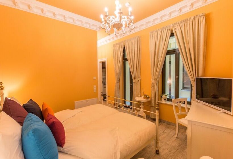 غرفة قياسية, Grande Albergo Giancarlo