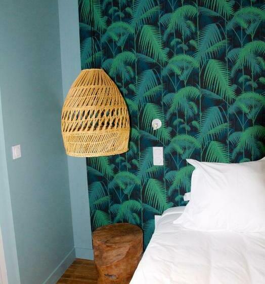 اتاق لوکس با بالکن, Home Arcachon