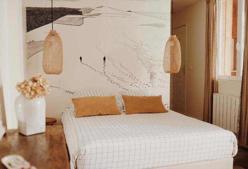 اتاق لوکس, Home Arcachon