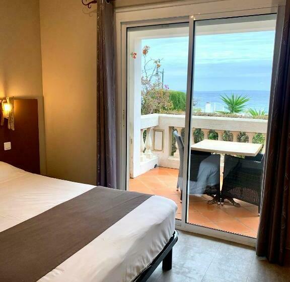 غرفة قياسية مطلّة علي البحر, Hôtel Beau Soleil