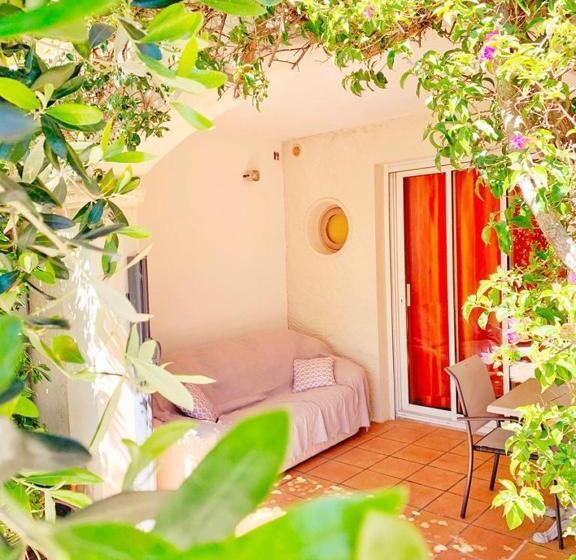 غرفة قياسية مطلّة علي الحديقة, Hôtel Beau Soleil