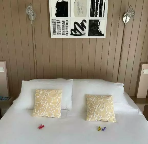 Standard-huone, Hôtel Côté Sud Léman