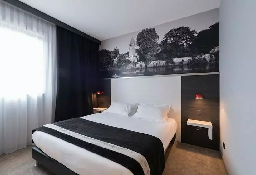 スタンダードルーム, Hôtel Des Lumières Lyon Meyzieu Arena Stadium