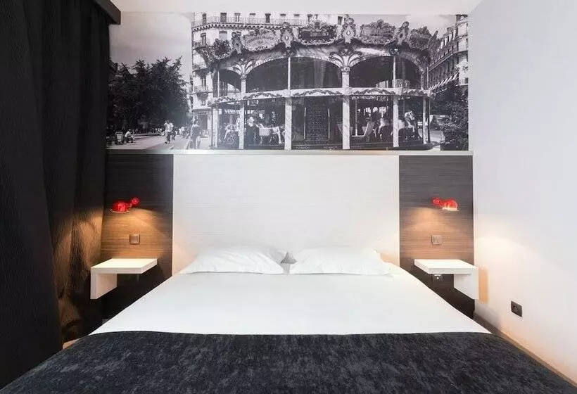 スタンダードルーム, Hôtel Des Lumières Lyon Meyzieu Arena Stadium