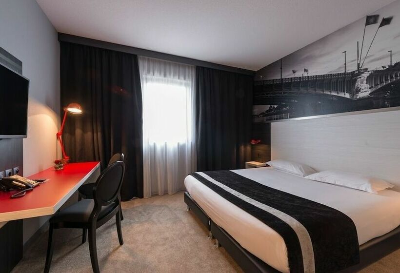 디럭스 스위트, Hôtel Des Lumières Lyon Meyzieu Arena Stadium