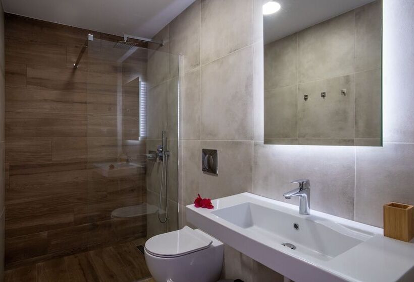 オーシャンビューデラックスルーム, Kaliviani Traditional